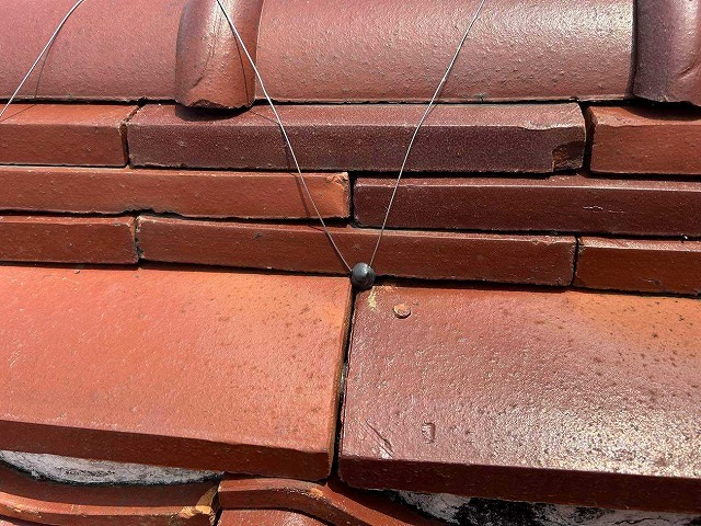 棟番線を止めるピン